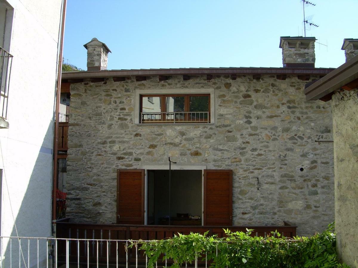 Residenza Antica Corte Villa Picta Buglio in Monte 外观 照片
